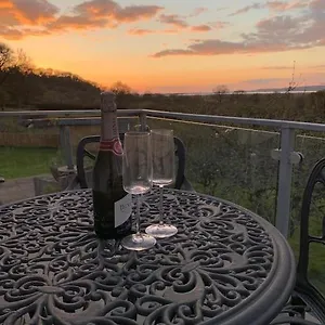 Holiday home Y Llofft, Llanrhidian, Gower, Swansea